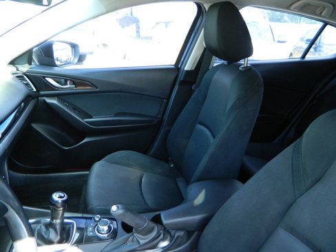Used 2015 MAZDA MAZDA3 i Sport image 12