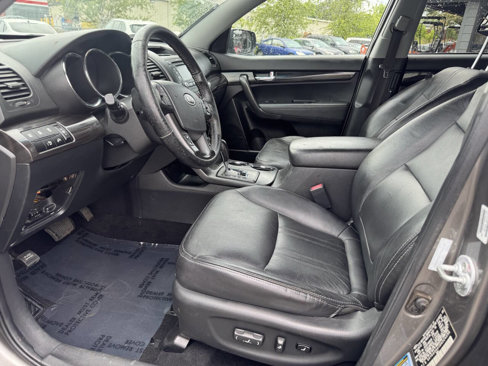 Used 2013 Kia Sorento EX image 18