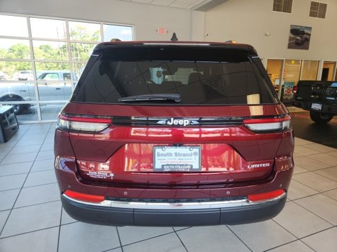 Certified 2024 Jeep Grand Cherokee Limited image 7
