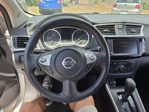Used 2019 Nissan Sentra SV image 18