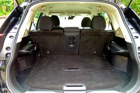 Used 2020 Nissan Rogue S image 15