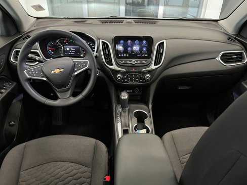 Used 2021 Chevrolet Equinox LT image 18