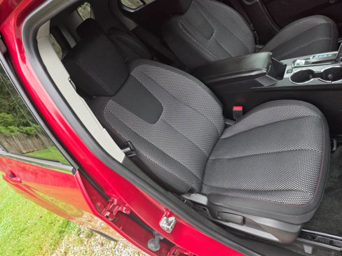 Used 2015 Chevrolet Equinox LT w/ Driver Convenience Package image 23