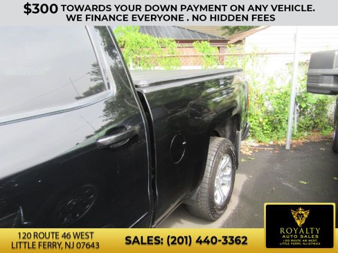 Used 2017 Chevrolet Silverado 1500 LT w/ All Star Edition image 5