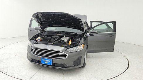 Used 2019 Ford Fusion SE image 10
