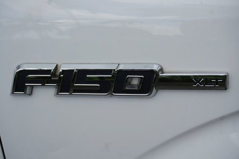 Used 2013 Ford F150 XLT w/ Luxury Equipment Group image 18