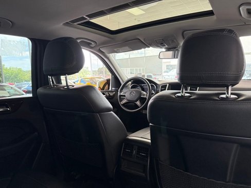 Used 2015 Mercedes-Benz ML 350 4MATIC image 11