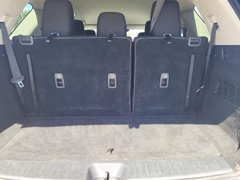 Used 2022 Nissan Pathfinder SV image 10