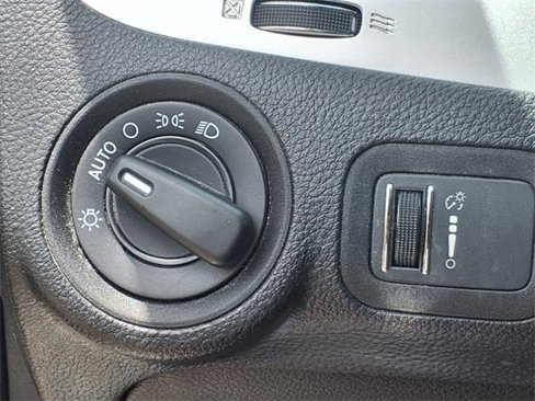 Used 2018 Dodge Journey SE w/ Popular Equipment Group image 22