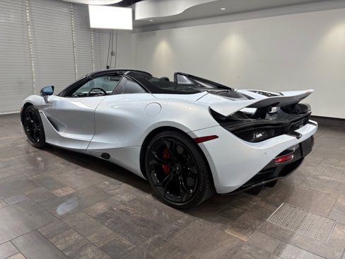 Used 2021 McLaren 720S Performance image 4