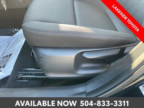 Used 2023 Toyota Corolla LE image 29