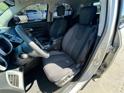 Used 2016 Chevrolet Equinox LS image 17