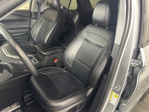 Used 2023 Ford Explorer Limited image 9