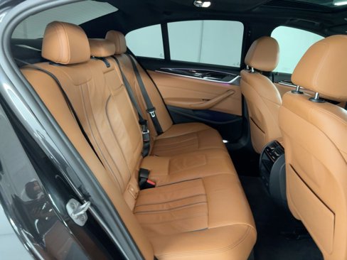 Used 2017 BMW 530i image 29