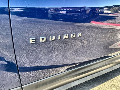 Used 2022 Chevrolet Equinox LT image 11