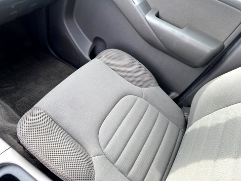 Used 2011 Nissan Pathfinder S w/ Protection Pkg image 28