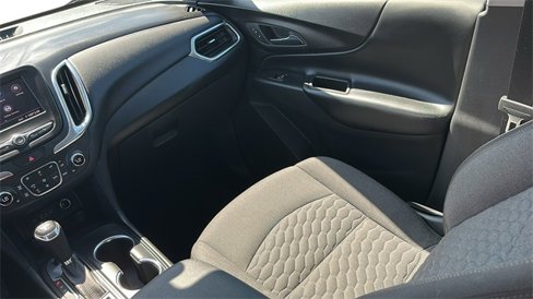 Used 2020 Chevrolet Equinox LT image 17