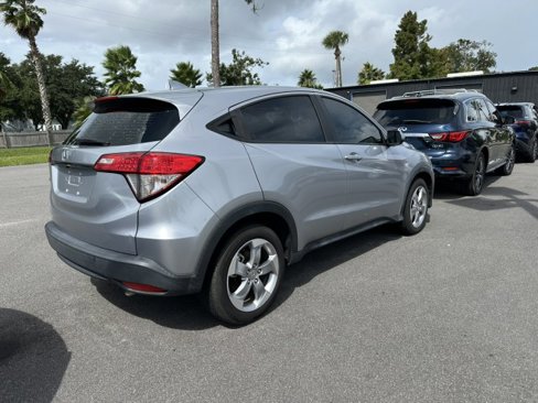 Used 2022 Honda HR-V LX image 5