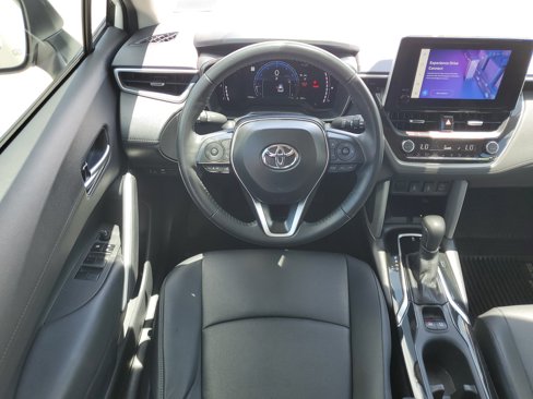 Used 2024 Toyota Corolla Cross XLE image 24