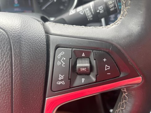 Used 2019 Buick Encore Preferred image 17