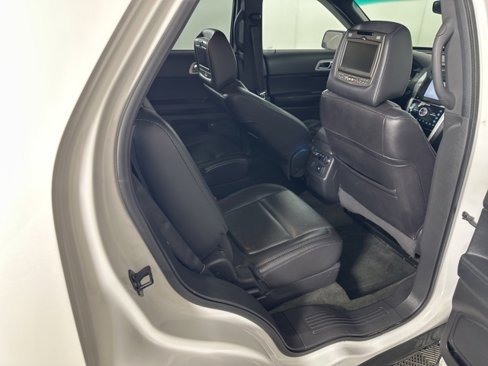 Used 2013 Ford Explorer Limited image 12