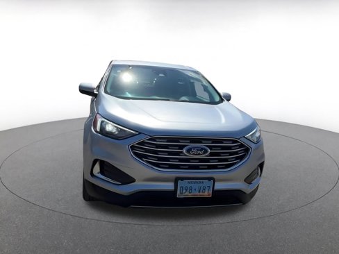 Used 2022 Ford Edge SEL image 4