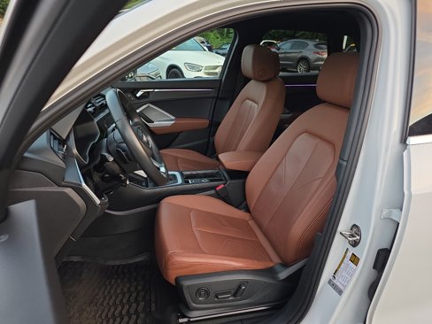 Used 2022 Audi Q3 2.0T Premium Plus image 30