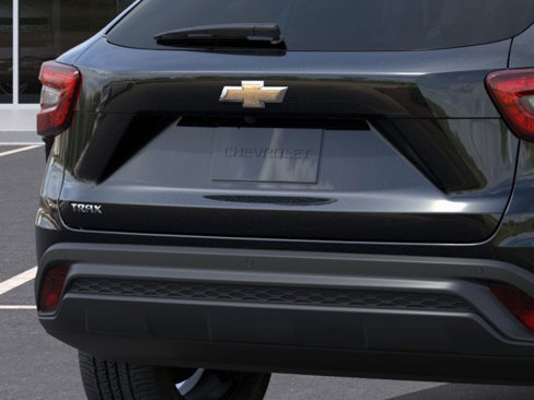 New 2025 Chevrolet Trax LS w/ LS Convenience Package image 14