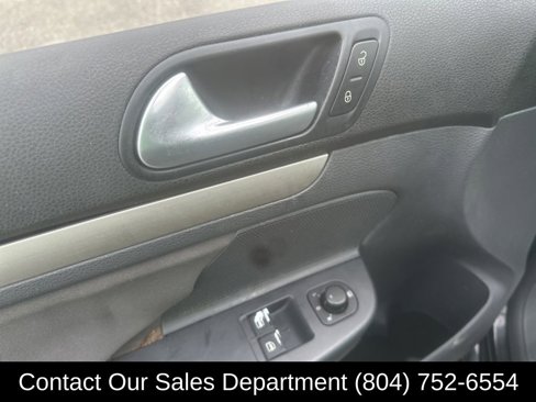 Used 2008 Volkswagen Rabbit S image 10
