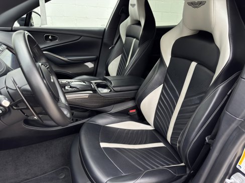 Used 2023 Aston Martin DBX 707 image 16