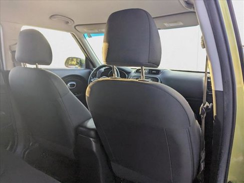 Used 2018 Kia Soul image 23