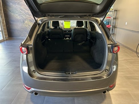 Used 2019 MAZDA CX-5 Touring image 32