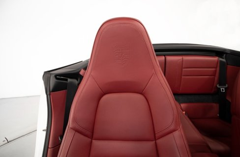Used 2024 Porsche 911 Carrera image 49