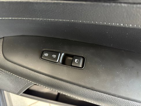 Certified 2023 Kia Forte GT-Line image 32