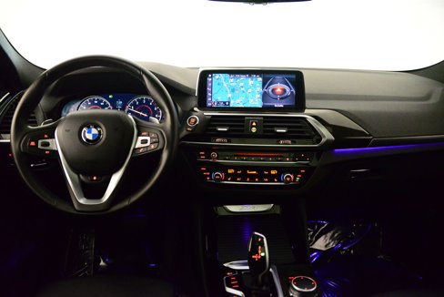 Used 2019 BMW X4 xDrive30i w/ Executive Package image 3