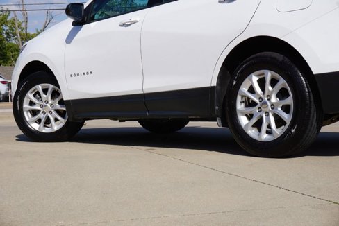 Used 2019 Chevrolet Equinox LS image 13
