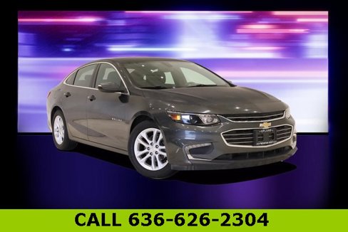 Used 2017 Chevrolet Malibu LT image 1