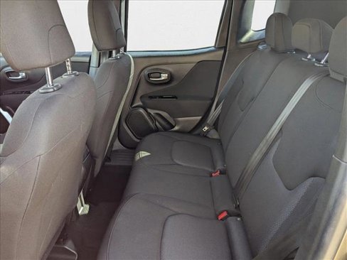 Used 2020 Jeep Renegade Sport image 17