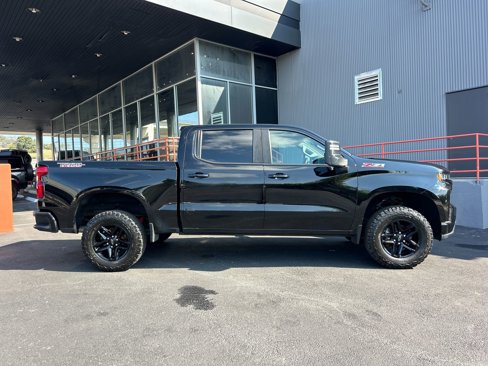 Used 2020 Chevrolet Silverado 1500 LT Trail Boss w/ Midnight Edition image 10