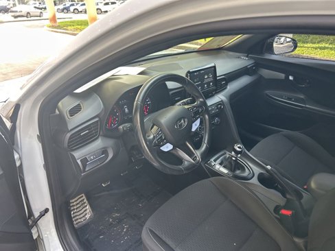 Used 2020 Hyundai Veloster N w/ Performance Package image 6