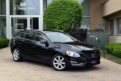 Used 2016 Volvo V60 T5 Premier image 2