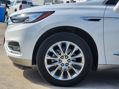 Used 2020 Buick Enclave Essence w/ Sound and Sites Package image 9
