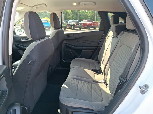 Certified 2022 Ford Escape SE w/ SE Sport Appearance Package image 10