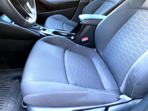 Used 2019 Toyota Corolla SE image 26