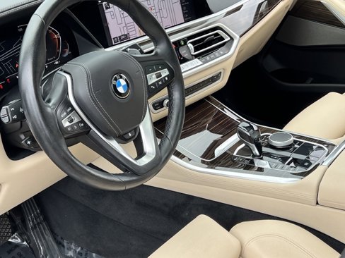 Used 2021 BMW X5 xDrive40i w/ Premium Package image 32