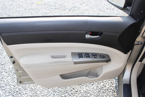 Used 2005 Toyota Prius image 18