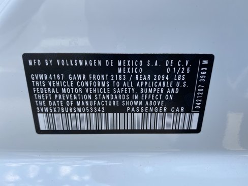 Certified 2025 Volkswagen Jetta S image 33