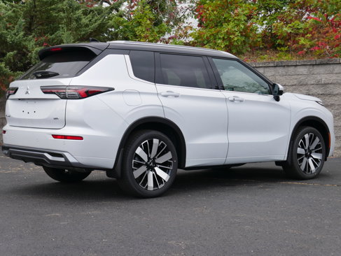 New 2025 Mitsubishi Outlander SEL image 7