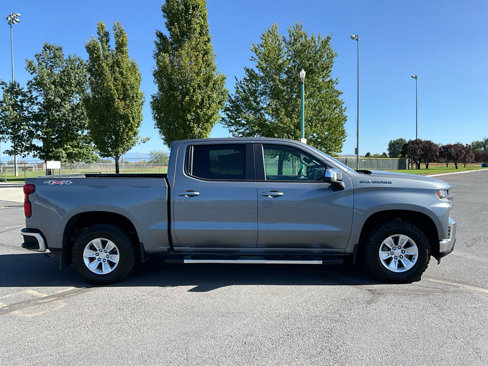 Used 2022 Chevrolet Silverado 1500 LT w/ Safety Package II image 2