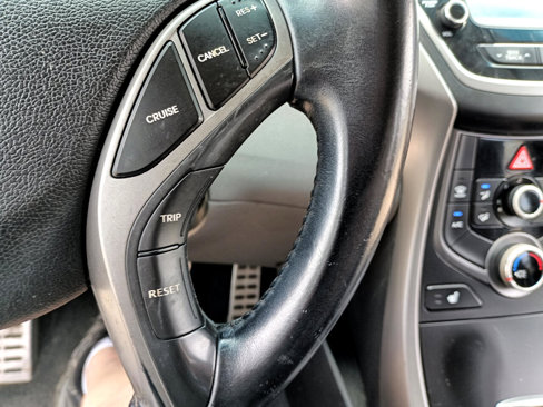 Used 2014 Hyundai Elantra Sport image 25